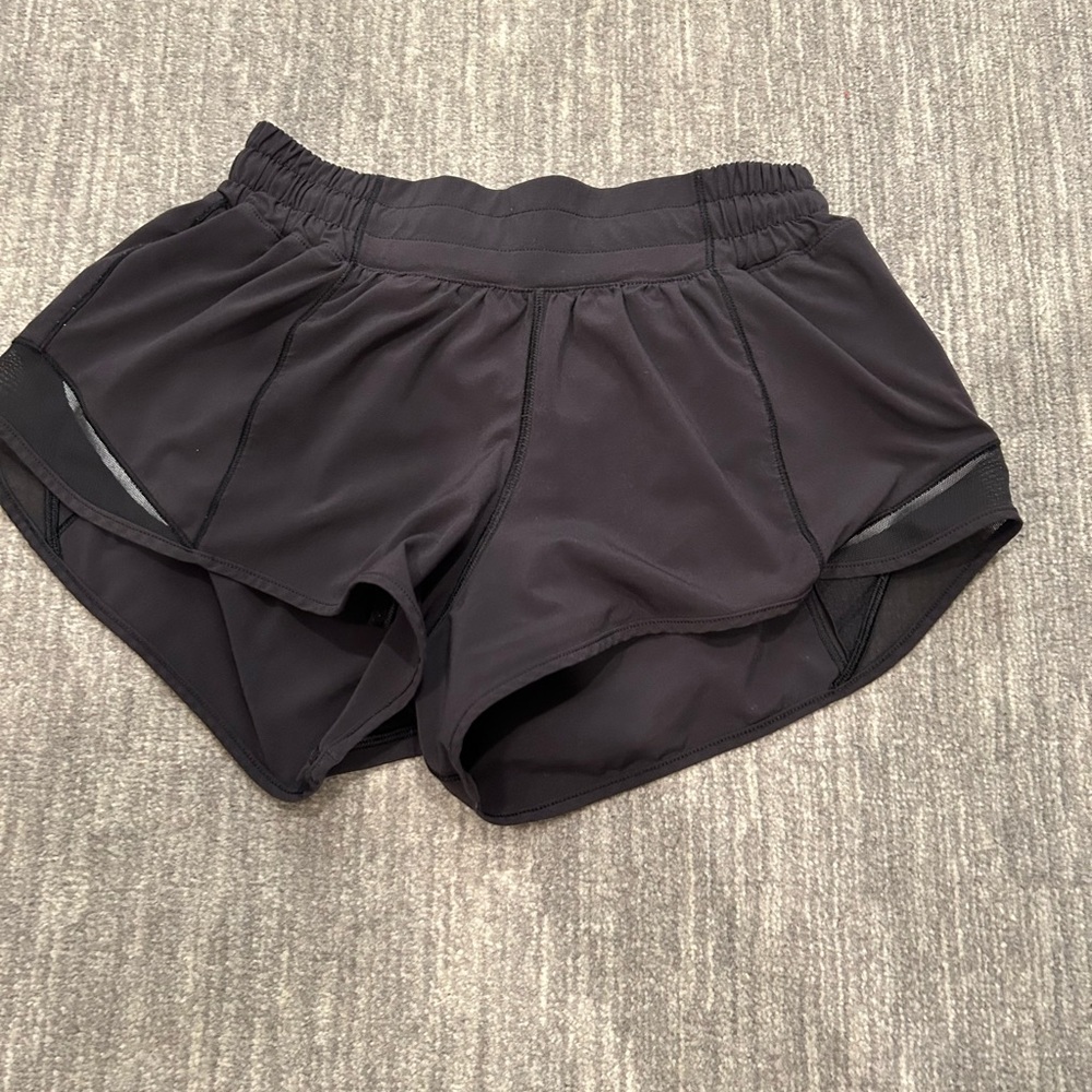 Black lululemon Hotty hot shorts!